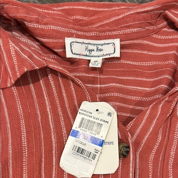 Hippie Rose White Puff Sleeve 3/4 Sleeve Crop Button Down Shirt - Picture 3 of 6